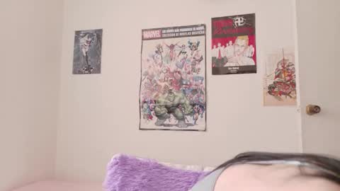 Snapshot of sunshine_girl9 chatting on 12/19/25, 07:54 sunshine_girl9 online show from 12/19/25, 07:54