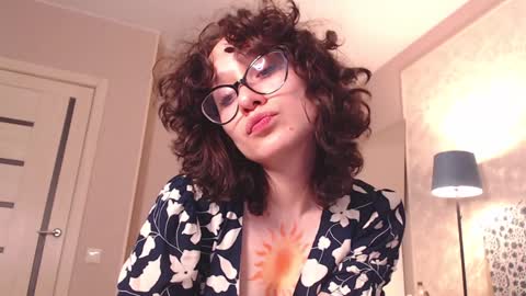 Hella online show from 01/08/25, 10:15