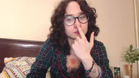 Hella online show from 02/09/25, 11:36