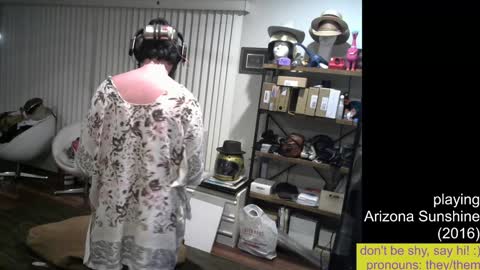 Snapshot of sunshinestreak chatting on 01/17/25, 07:41 im not actually a man my pronouns are theythem online show from 01/17/25, 07:41