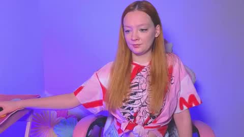 Snapshot of sunshunexxx chatting on 10/05/25, 03:43 SunShuneXxX online show from 10/05/25, 03:43