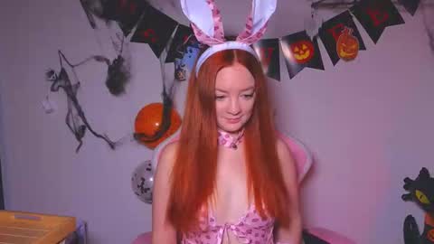 Snapshot of sunshunexxx chatting on 10/30/25, 05:02 SunShuneXxX online show from 10/30/25, 05:02