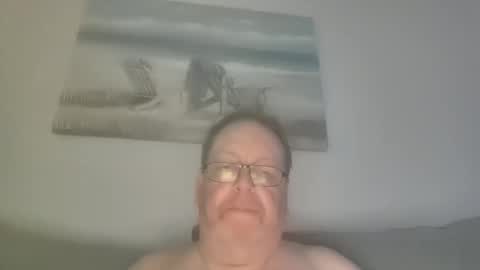 Snapshot of sunspotbaby chatting on 02/11/26, 04:17 Sunspotbaby online show from 02/11/26, 04:17