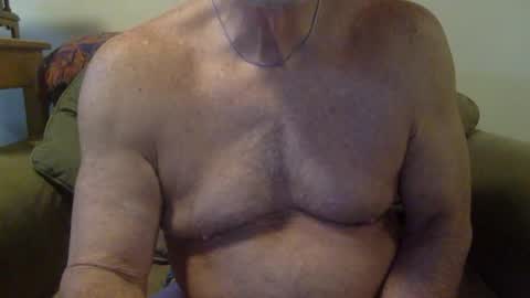 suntrdr077 online show from 11/16/25, 07:08