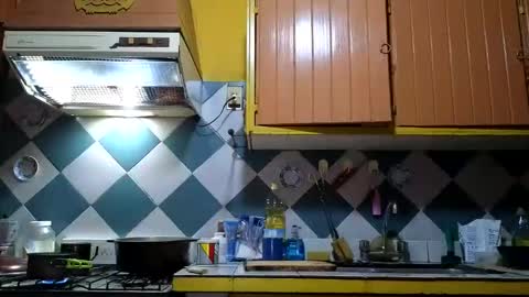 Snapshot of super_jony chatting on 10/20/25, 01:06 super jony and Marta GMT 1300-1800 every day online show from 10/20/25, 01:06