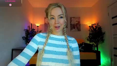 Jenn online show from 08/02/26, 04:22