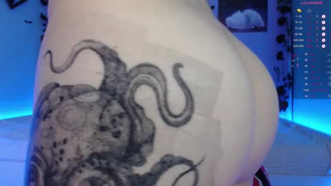 Milana Scarlett online show from 02/09/25, 08:22