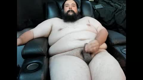 Snapshot of superchubbiguysd chatting on 10/27/25, 05:55 superchubbiguysd online show from 10/27/25, 05:55