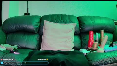 Thomas online show from 06/21/26, 07:49