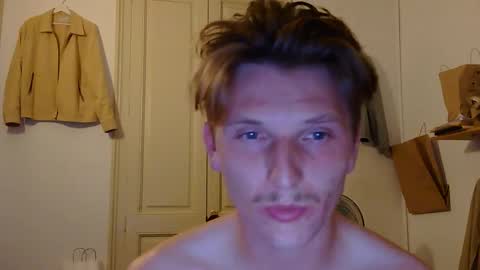 Snapshot of superhardxxxx chatting on 09/24/25, 09:40 Ctrl My Body online show from 09/24/25, 09:40