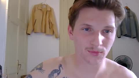 Snapshot of superhardxxxx chatting on 11/23/25, 12:49 Ctrl My Body online show from 11/23/25, 12:49