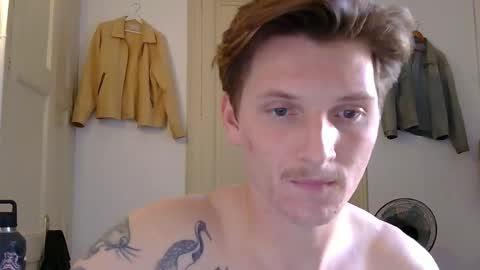 Snapshot of superhardxxxx chatting on 11/25/25, 02:28 Ctrl My Body online show from 11/25/25, 02:28