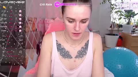 Snapshot of superhotgirlhere chatting on 11/12/25, 07:20 Sweet Anna online show from 11/12/25, 07:20