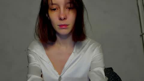 Snapshot of superior_cat chatting on 12/18/25, 11:33 Una online show from 12/18/25, 11:33