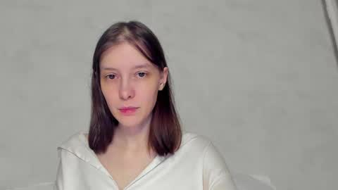Snapshot of superior_cat chatting on 05/13/26, 07:33 Una online show from 05/13/26, 07:33
