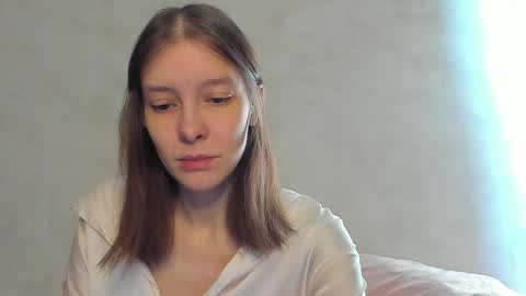 Snapshot of superior_cat chatting on 06/08/26, 02:34 Una online show from 06/08/26, 02:34