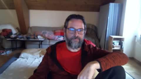 supersquirrel81 online show from 10/19/25, 07:42