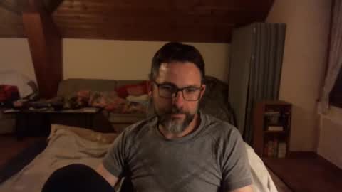 supersquirrel81 online show from 11/20/25, 08:30