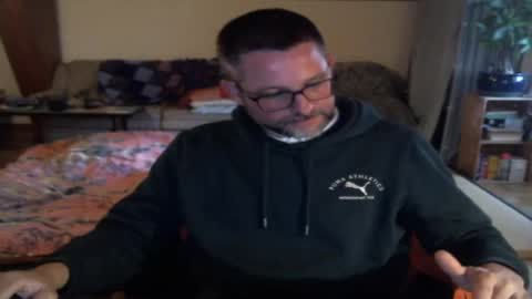 supersquirrel81 online show from 05/13/26, 06:16