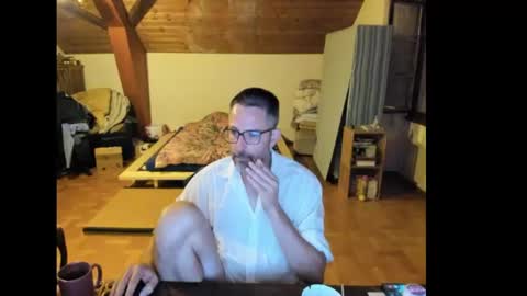 supersquirrel81 online show from 07/16/26, 08:37