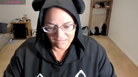 Snapshot of supervagtastic chatting on 10/01/25, 10:32 Supervagtastic online show from 10/01/25, 10:32