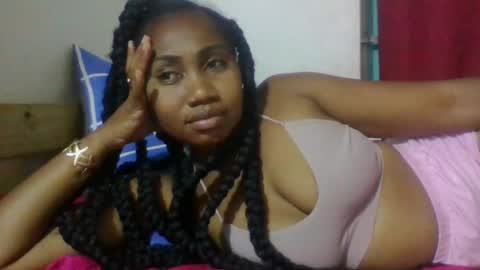 Snapshot of surbelle chatting on 01/16/26, 07:07 surbelle online show from 01/16/26, 07:07