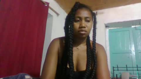 Snapshot of surbelle chatting on 01/18/26, 05:22 surbelle online show from 01/18/26, 05:22
