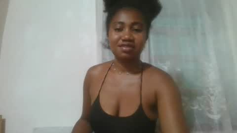 Snapshot of surbelle chatting on 02/07/26, 02:15 surbelle online show from 02/07/26, 02:15