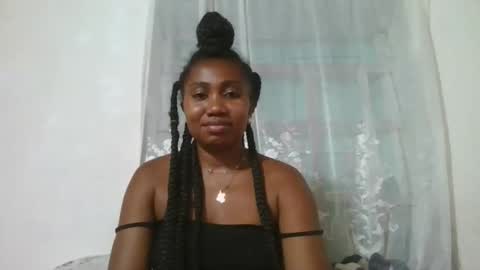 Snapshot of surbelle chatting on 02/12/26, 05:19 surbelle online show from 02/12/26, 05:19