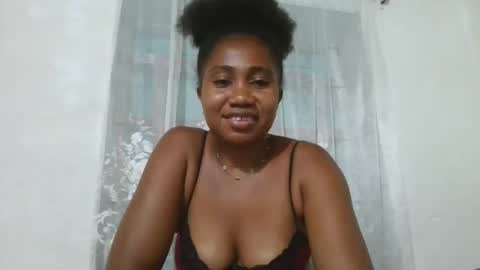 Snapshot of surbelle chatting on 02/20/26, 06:41 surbelle online show from 02/20/26, 06:41
