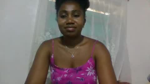 Snapshot of surbelle chatting on 03/20/26, 08:08 surbelle online show from 03/20/26, 08:08