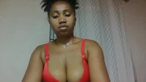 Snapshot of surbelle chatting on 05/20/26, 06:41 surbelle online show from 05/20/26, 06:41