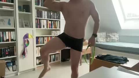 surfstar81 online show from 09/28/25, 12:54