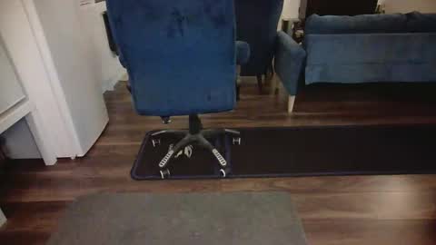 Steve online show from 09/28/25, 07:14