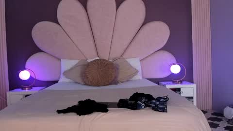 Snapshot of susa1userma_ chatting on 04/16/26, 11:44 Susann online show from 04/16/26, 11:44