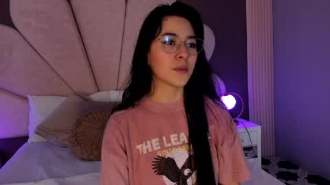 Snapshot of susa1userma_ chatting on 04/17/26, 11:57 Susann online show from 04/17/26, 11:57