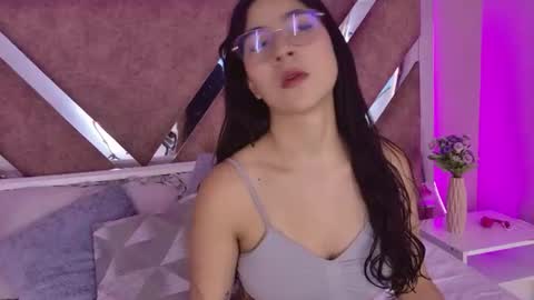 Snapshot of susa1userma_ chatting on 06/12/26, 11:42 Susann online show from 06/12/26, 11:42