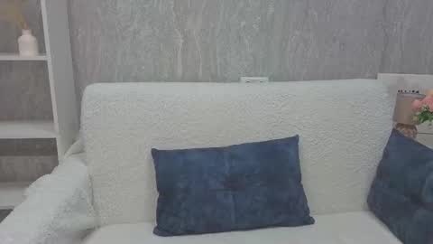 Snapshot of susan__clark chatting on 02/27/26, 01:16 Annie online show from 02/27/26, 01:16