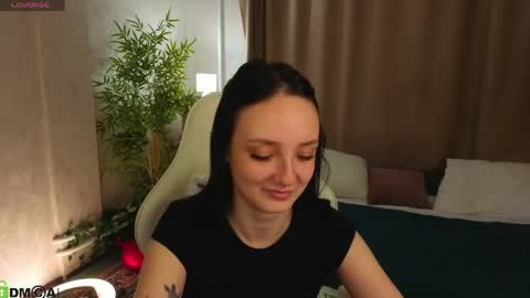 Snapshot of susan__clark chatting on 05/29/26, 01:47 Annie online show from 05/29/26, 01:47