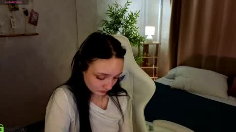 Snapshot of susan__clark chatting on 05/30/26, 01:46 Annie online show from 05/30/26, 01:46