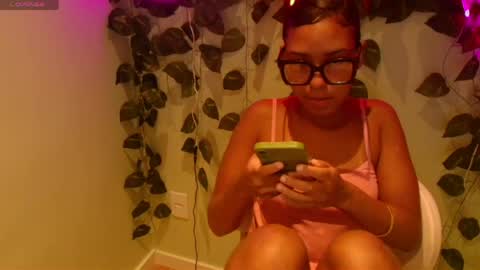 Snapshot of susan_backer chatting on 04/16/26, 11:44 Susan online show from 04/16/26, 11:44