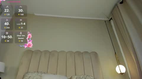 Snapshot of susan_beck chatting on 05/15/26, 02:02 susan_beck online show from 05/15/26, 02:02