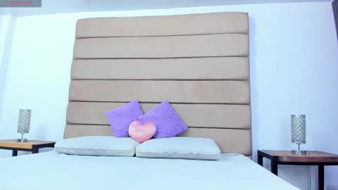 Snapshot of susan_elliot chatting on 11/07/25, 09:15 Susan online show from 11/07/25, 09:15