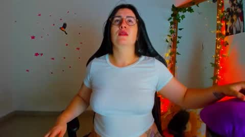 Dani online show from 10/13/25, 07:14