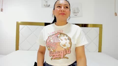 Snapshot of susan_sexymilf chatting on 10/06/25, 11:51 Susan online show from 10/06/25, 11:51