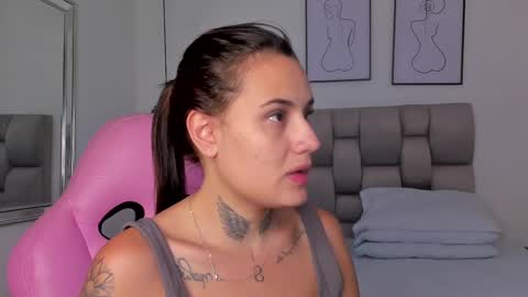 Snapshot of susan_sweet7 chatting on 11/17/25, 02:56 Susan online show from 11/17/25, 02:56