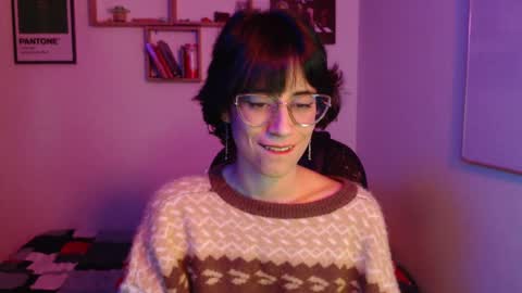 Snapshot of susana_w chatting on 12/10/24, 02:27 susana_w online show from 12/10/24, 02:27