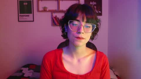 Snapshot of susana_w chatting on 12/18/24, 11:08 susana_w online show from 12/18/24, 11:08
