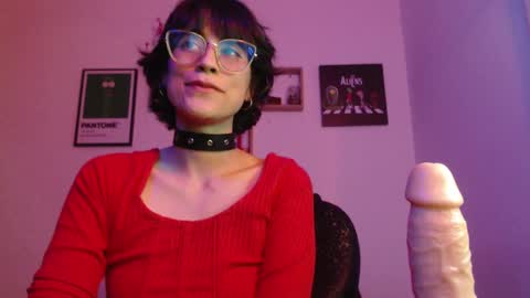 Snapshot of susana_w chatting on 12/19/24, 02:12 susana_w online show from 12/19/24, 02:12