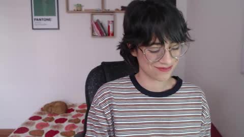 Snapshot of susana_w chatting on 12/23/24, 10:12 susana_w online show from 12/23/24, 10:12